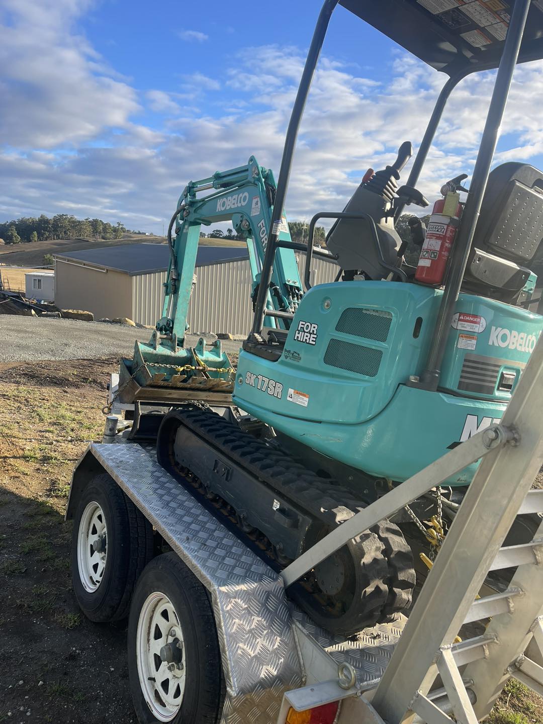1.7 ton excavator hire